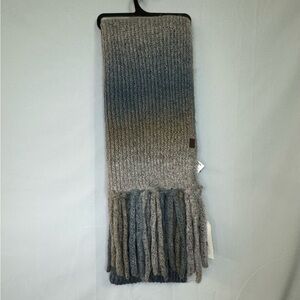 Women’s Space Dye Scarf with fringe accents on trim